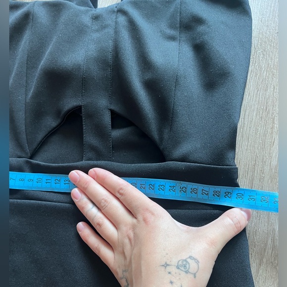 BLACK EVENING MINI DRESS - Picture 6 of 6